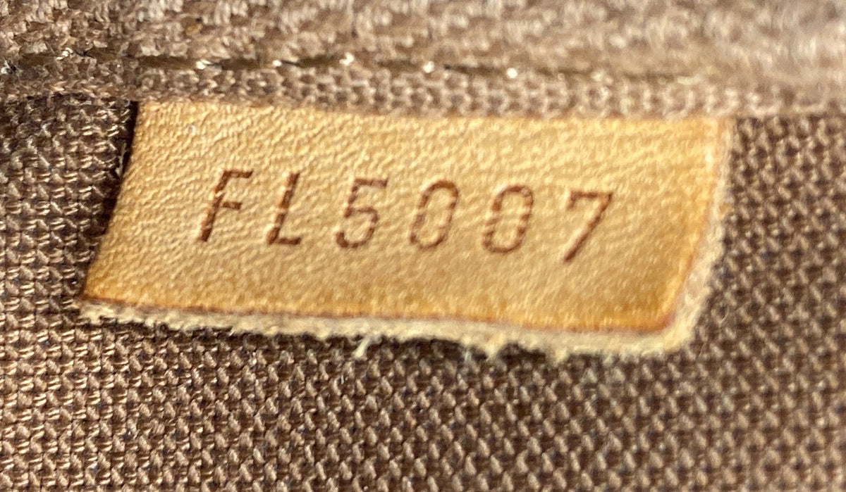 Pochette Accessoires Monogram Canvas Mini