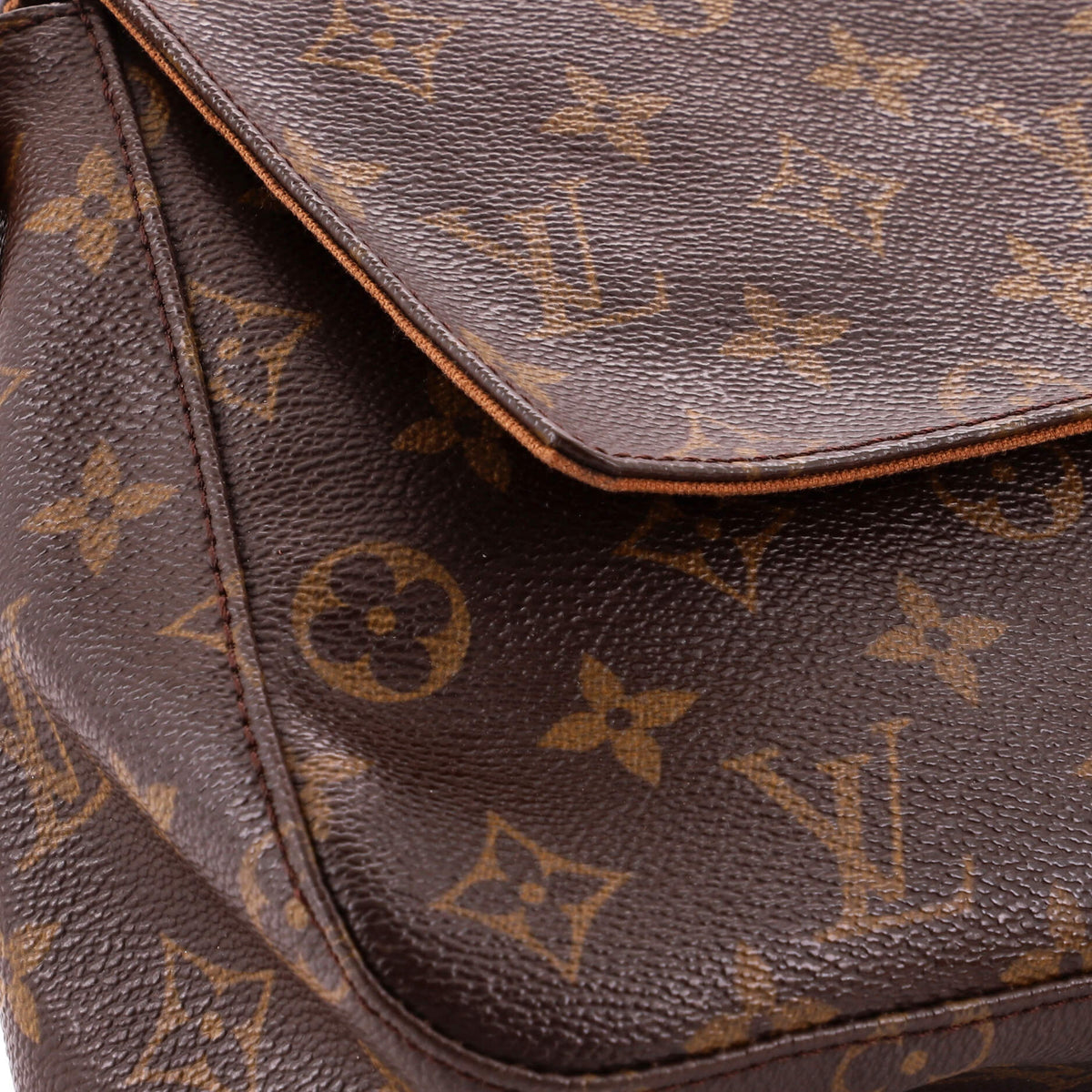 Looping Handbag Monogram Canvas Mini