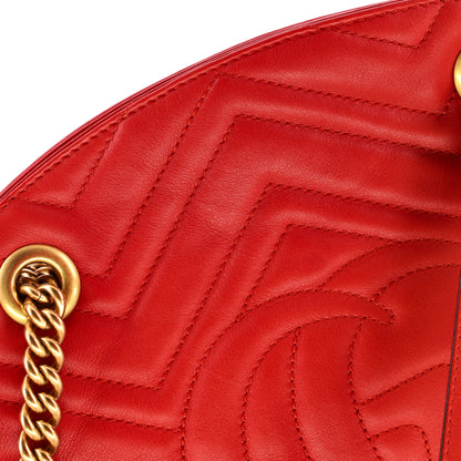 GG Marmont Chain Tote Matelasse Leather Medium
