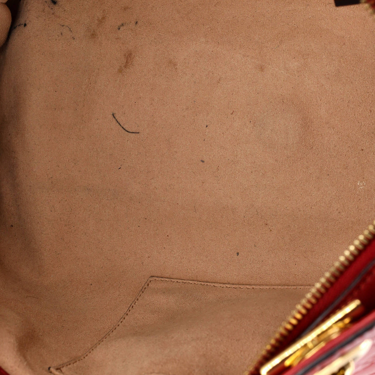 Soft Signature Shoulder Bag Guccissima Leather Medium