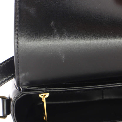 Triomphe Shoulder Bag Smooth Calfskin Teen