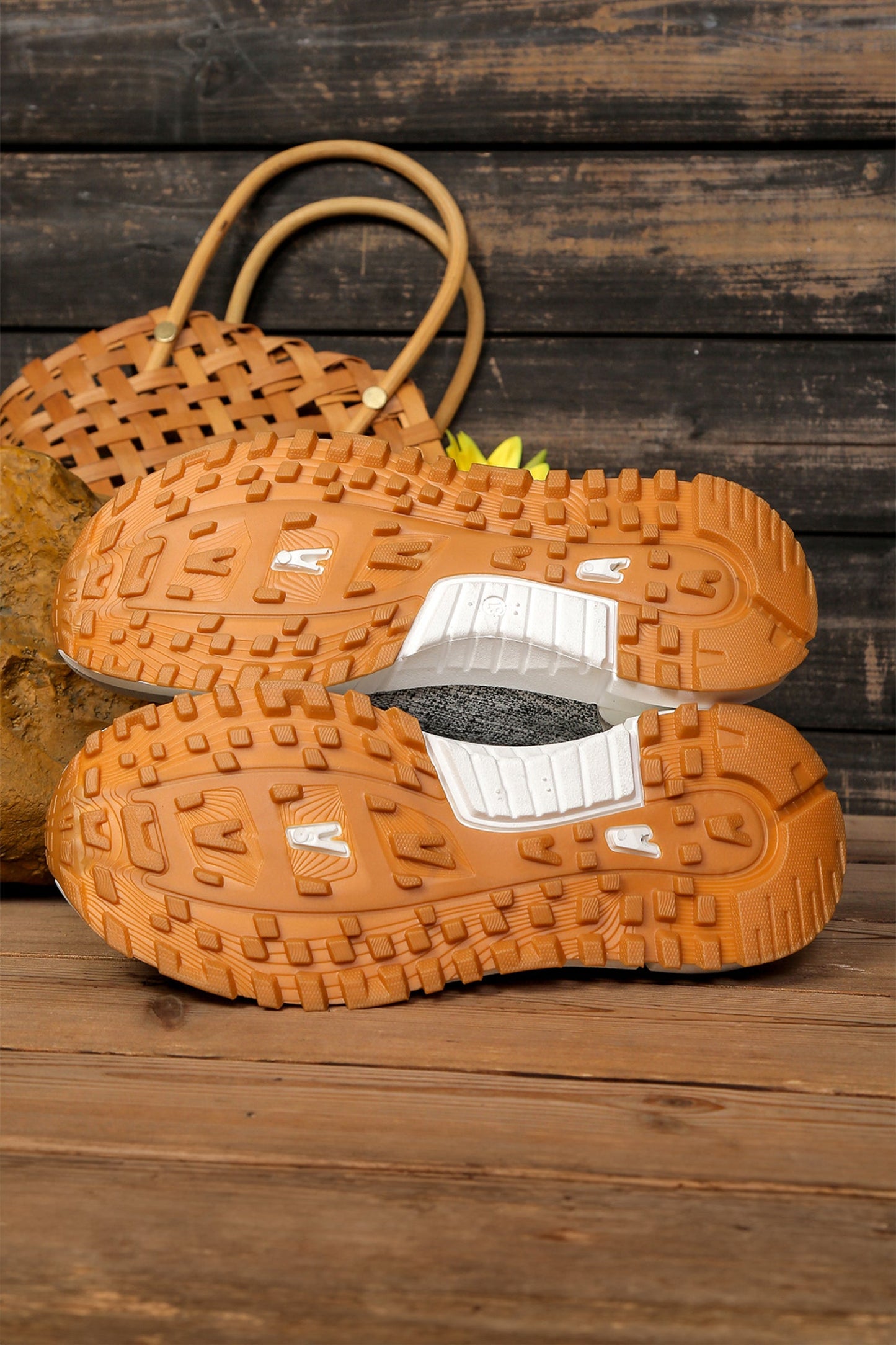 Threaded Pear Rosalia Detail Lace Up Sneakers
