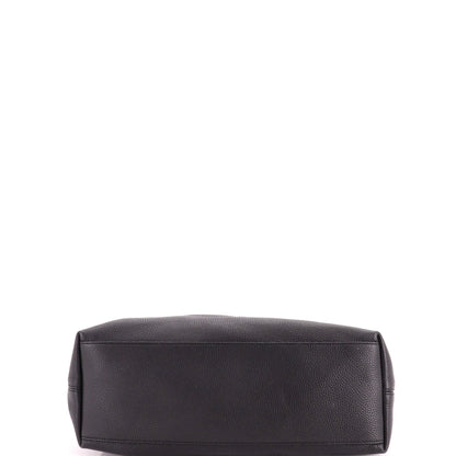 Soho Chain Strap Shoulder Bag Leather Medium