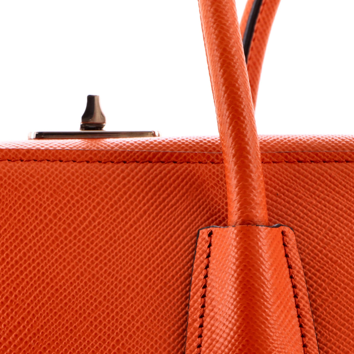 Turnlock Cuir Twin Tote Saffiano Leather Medium