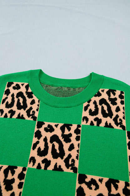Threaded Pear Cattleya Checkered Short Sleeve Plus Sweater