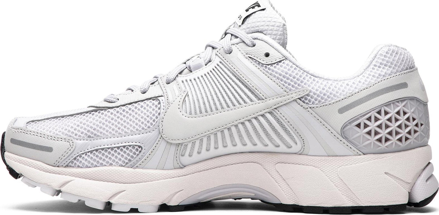 Vast Grey/Vast Grey-Black-Sail-