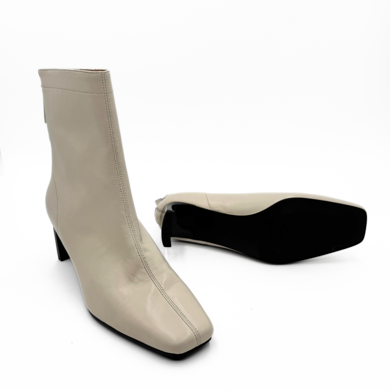 Harlow Leather Bootie - Off White