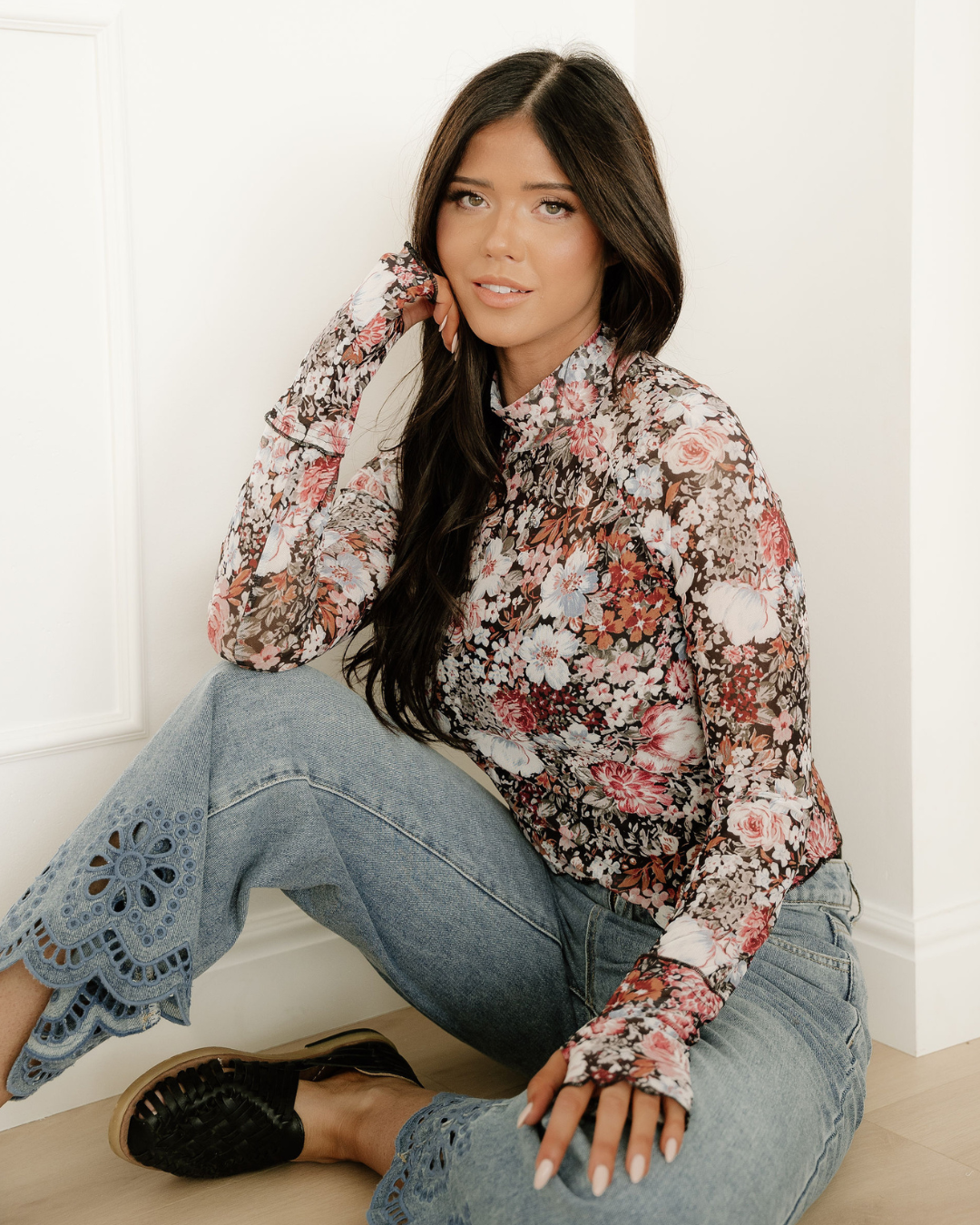 Raelynn Floral Print Mesh Mock Neck Slim Blouse - Brown