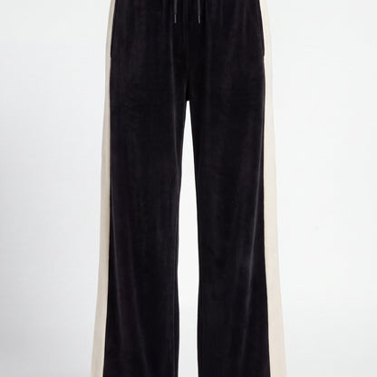 Black/Off White-