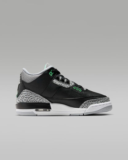 Air Jordan 3 Retro 'Green Glow' Big Kids' (GS) Sneakers — Black/Green Glow Leather Mid-Top