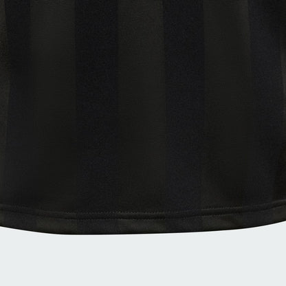 Black / White-