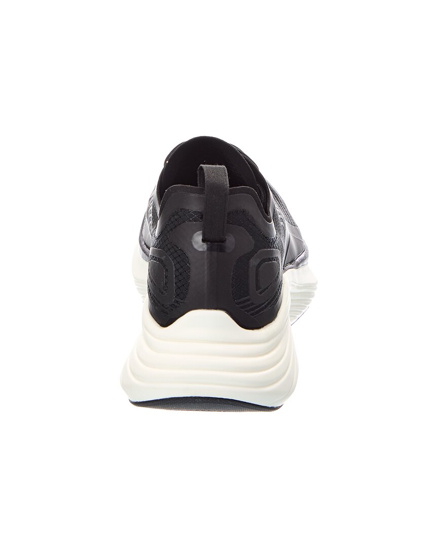 BLACK/WHITE-