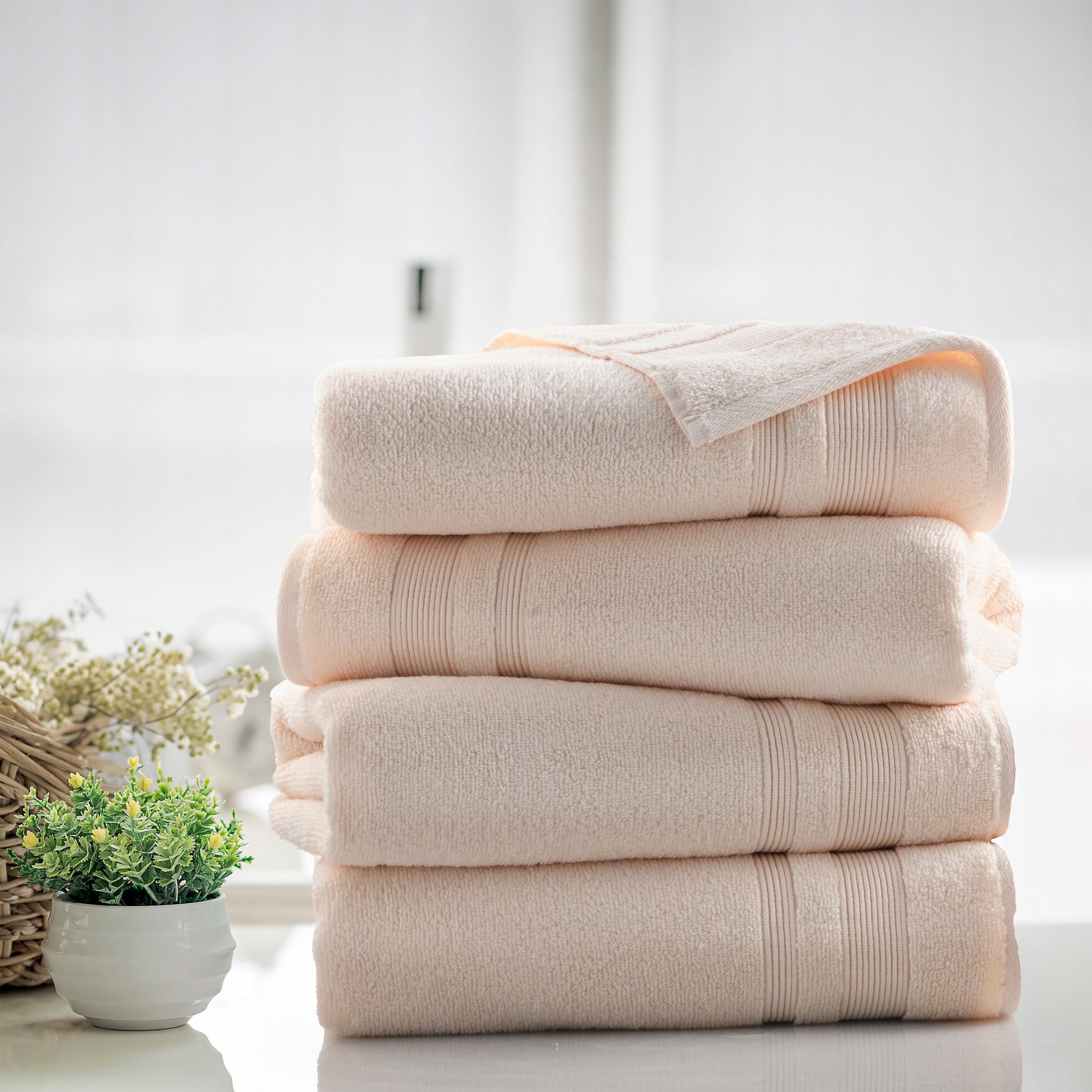 Kathy Ireland 4 Piece Zero Twist Cotton Plush Bath Towel Set – Zulily