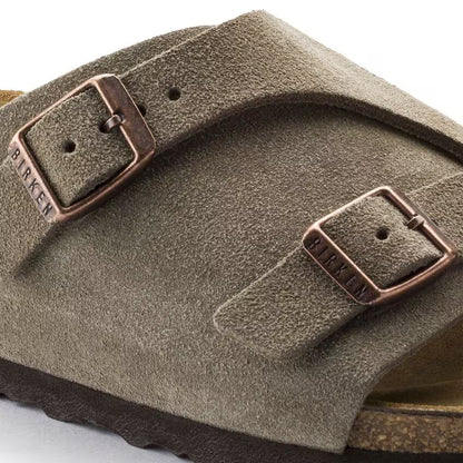 Taupe-