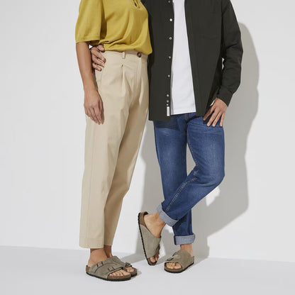 Taupe-