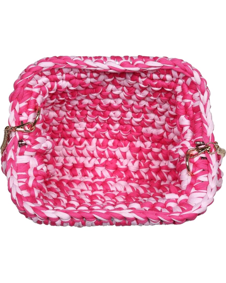 HOT PINK-