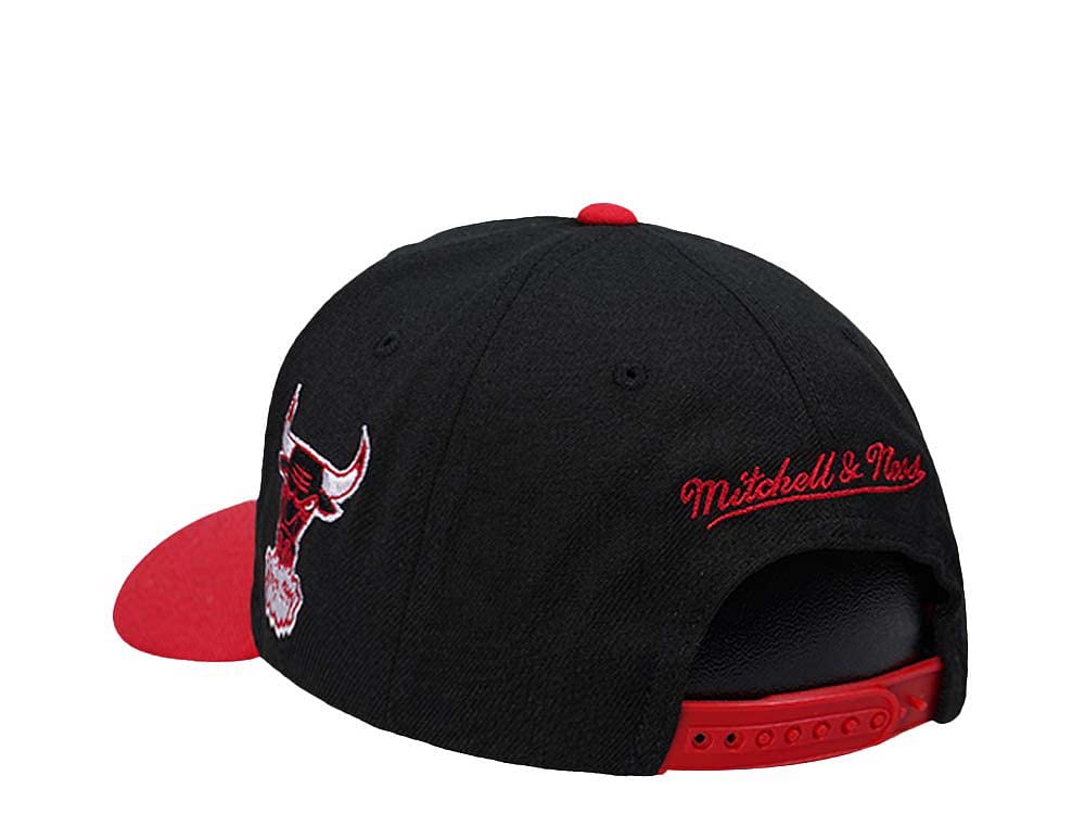 Men's Mitchell & Ness NBA Shredder Stretch Snapback Hwc Heat - Red