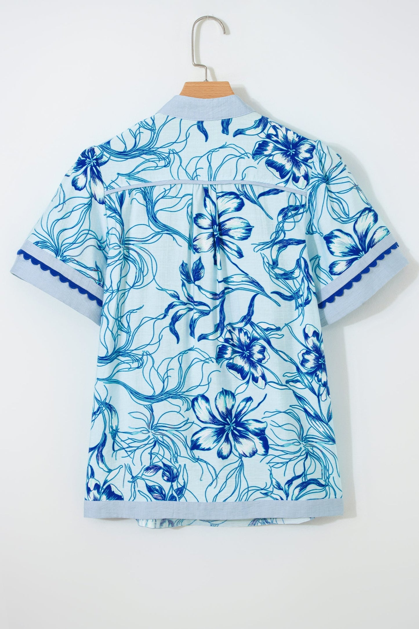 Threaded Pear Elowen Short Sleeve Floral Blouse
