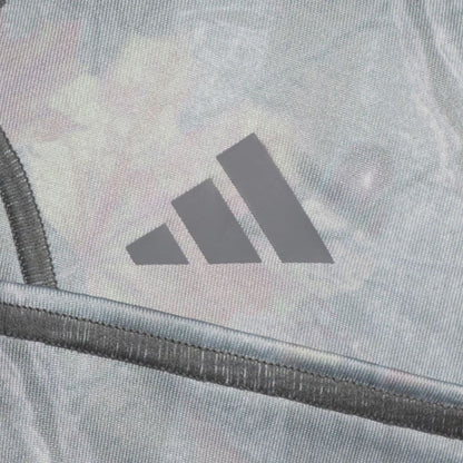 Aluminum / Grey-