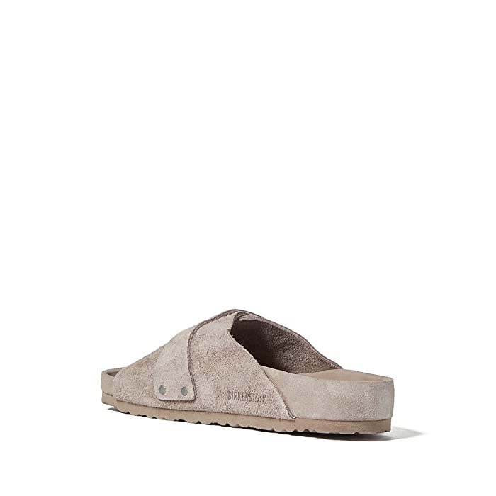 Taupe-