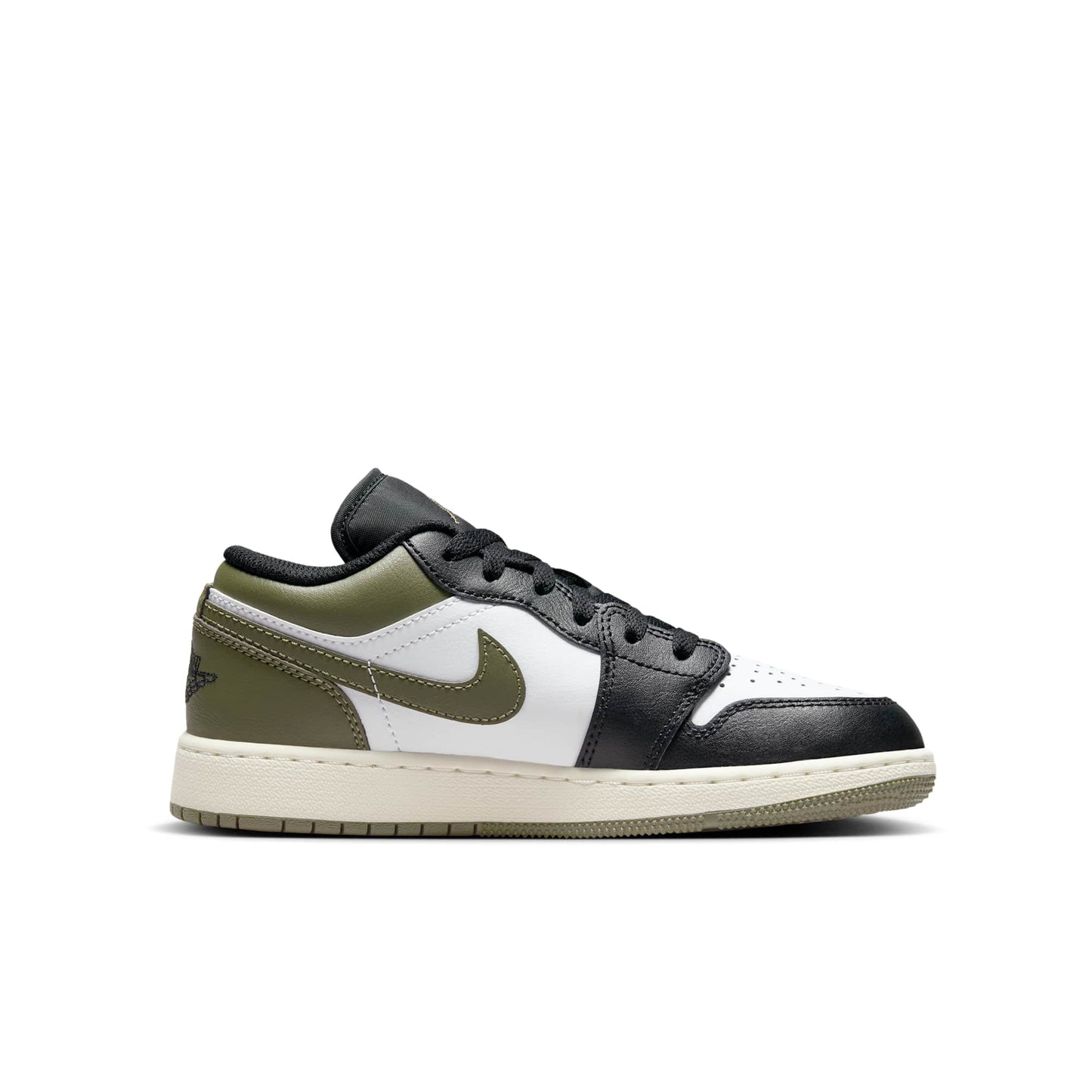 Grade School Air Jordan Retro 1 Low