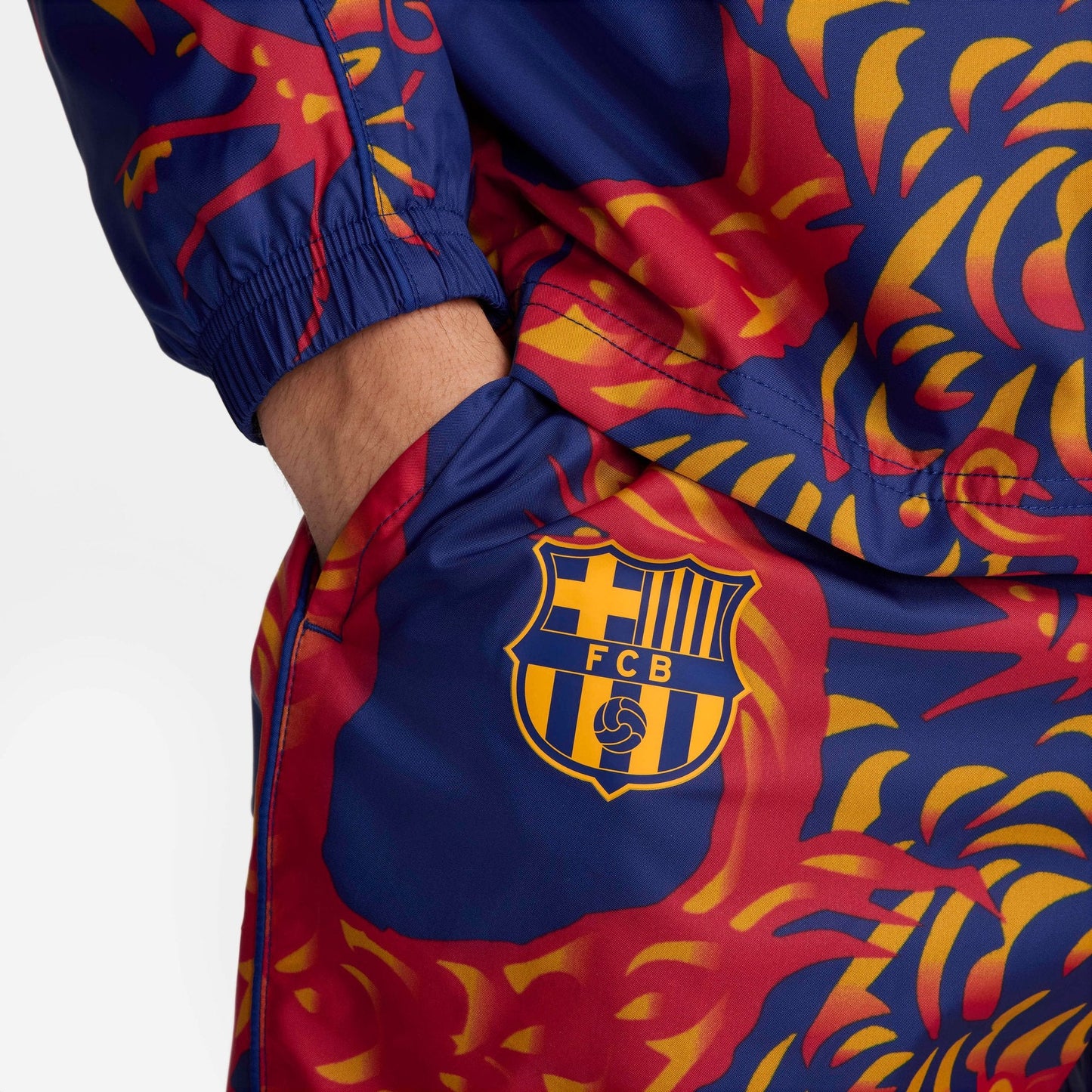 Nike Men's Fc Barcelona Soccer Woven Tracksuit