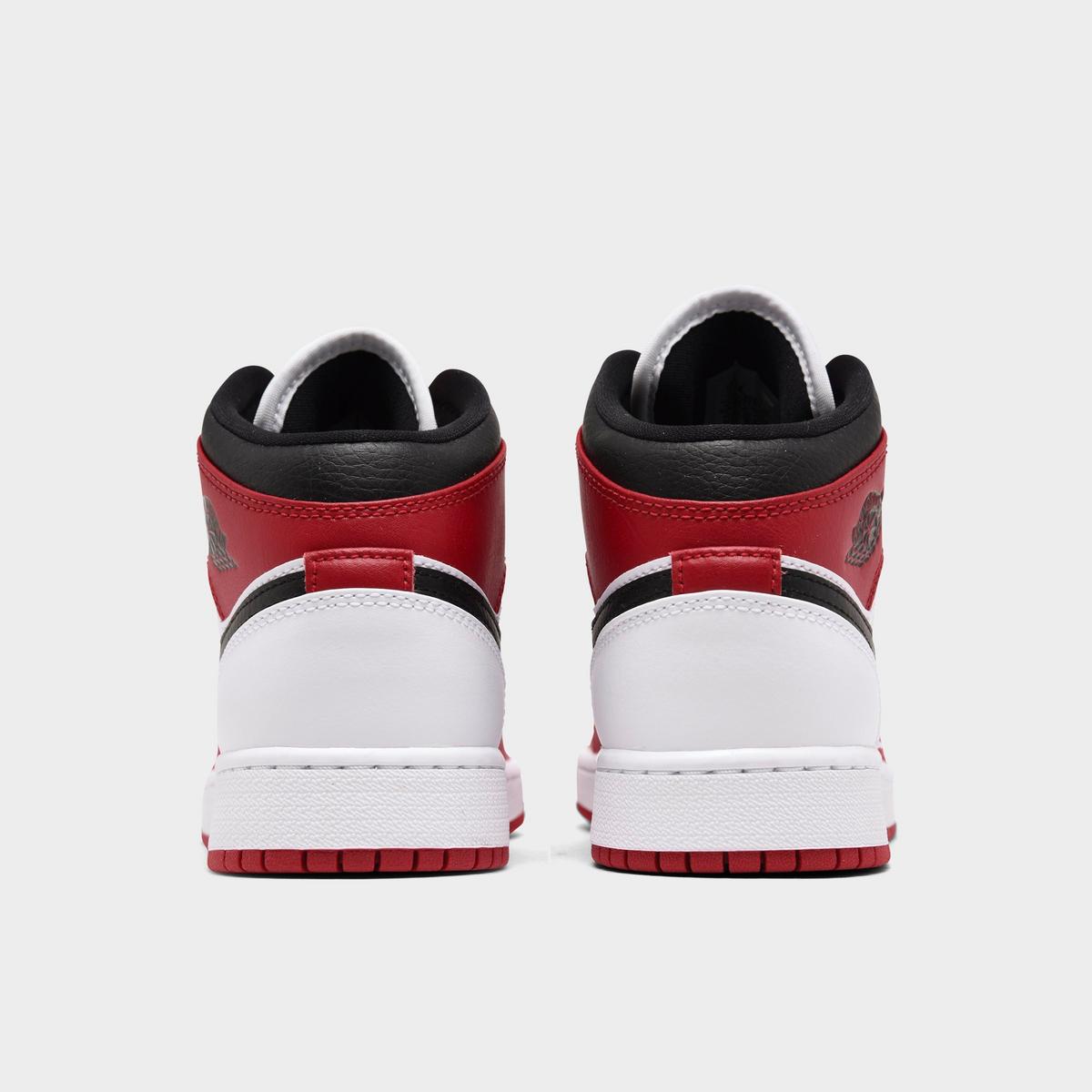 [554725-173] Grade School Air Jordan Retro 1 Mid 'chicago (2020)'
