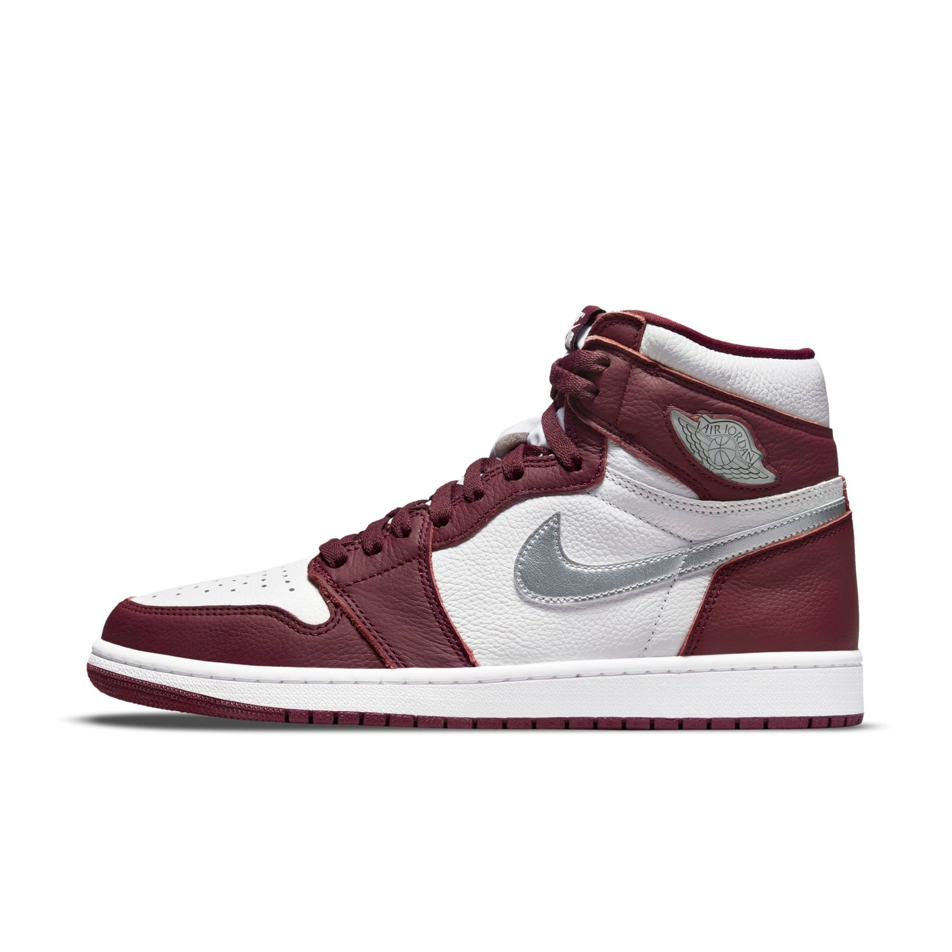 Bordeaux/White-Metallic Silver-