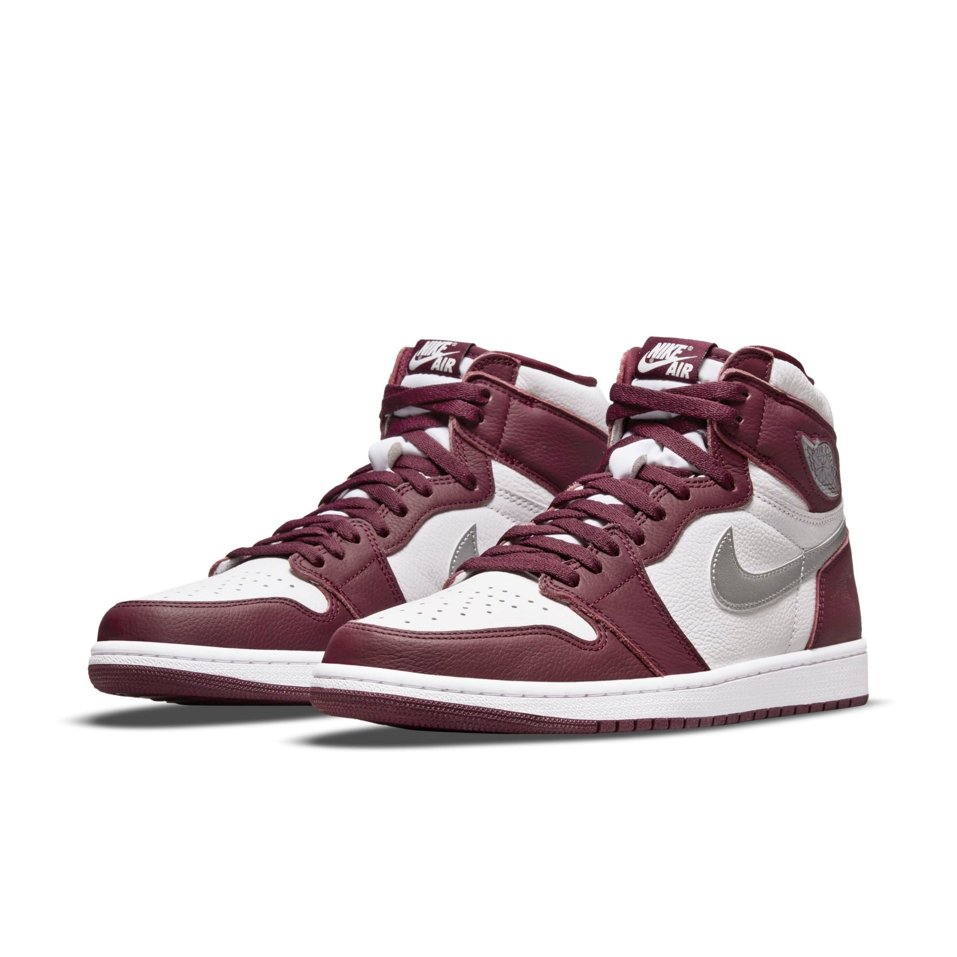 Bordeaux/White-Metallic Silver-