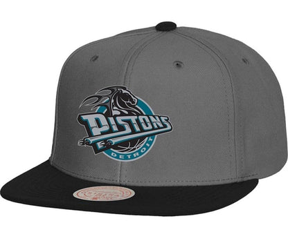 Mitchell & Ness Men's NBA Storm Front Snapback Hwc Pistons Snapback Caps