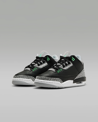 Air Jordan 3 Retro 'Green Glow' Big Kids' (GS) Sneakers — Black/Green Glow Leather Mid-Top