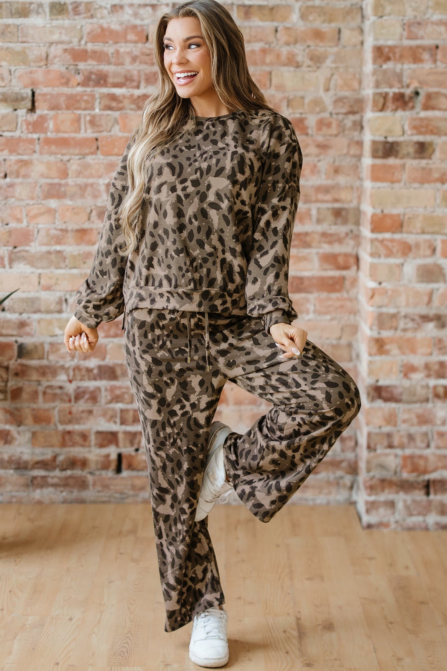 Threaded Pear Catherine Leopard Pullover Drawstring Loose Pant Set