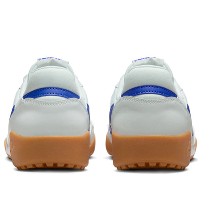 [hq4502-102] Mens Nike Terra Manta