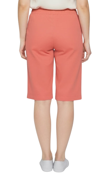 Women's Easy Pull on Bermuda Shorts in Denim and Twill