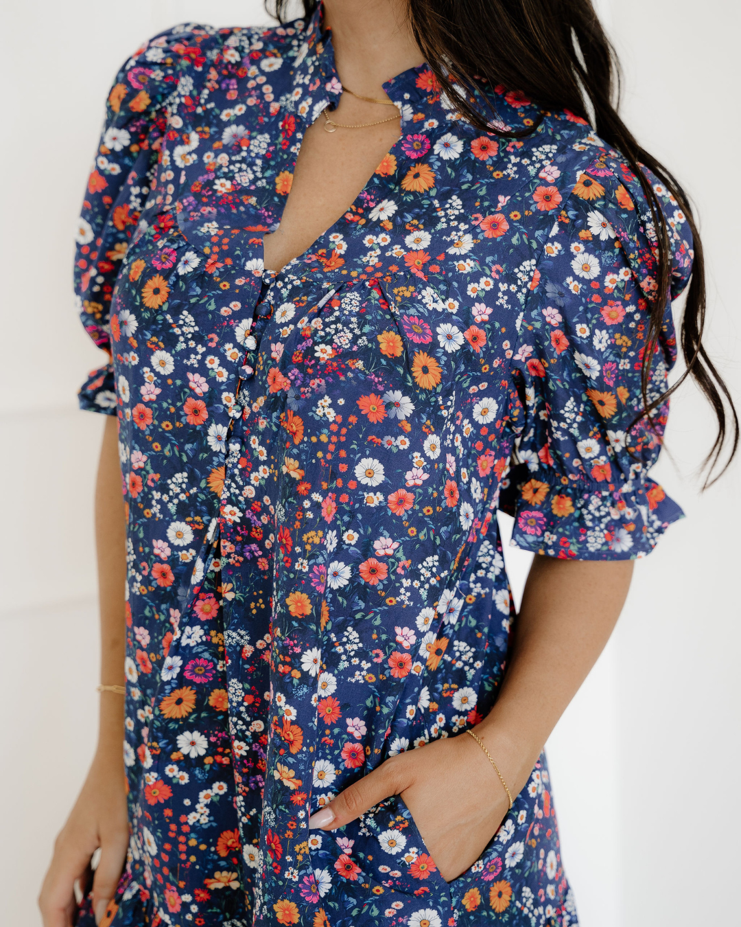 Serena Wild Daisy Floral Split Neck Short Puff Sleeve Mini Dress