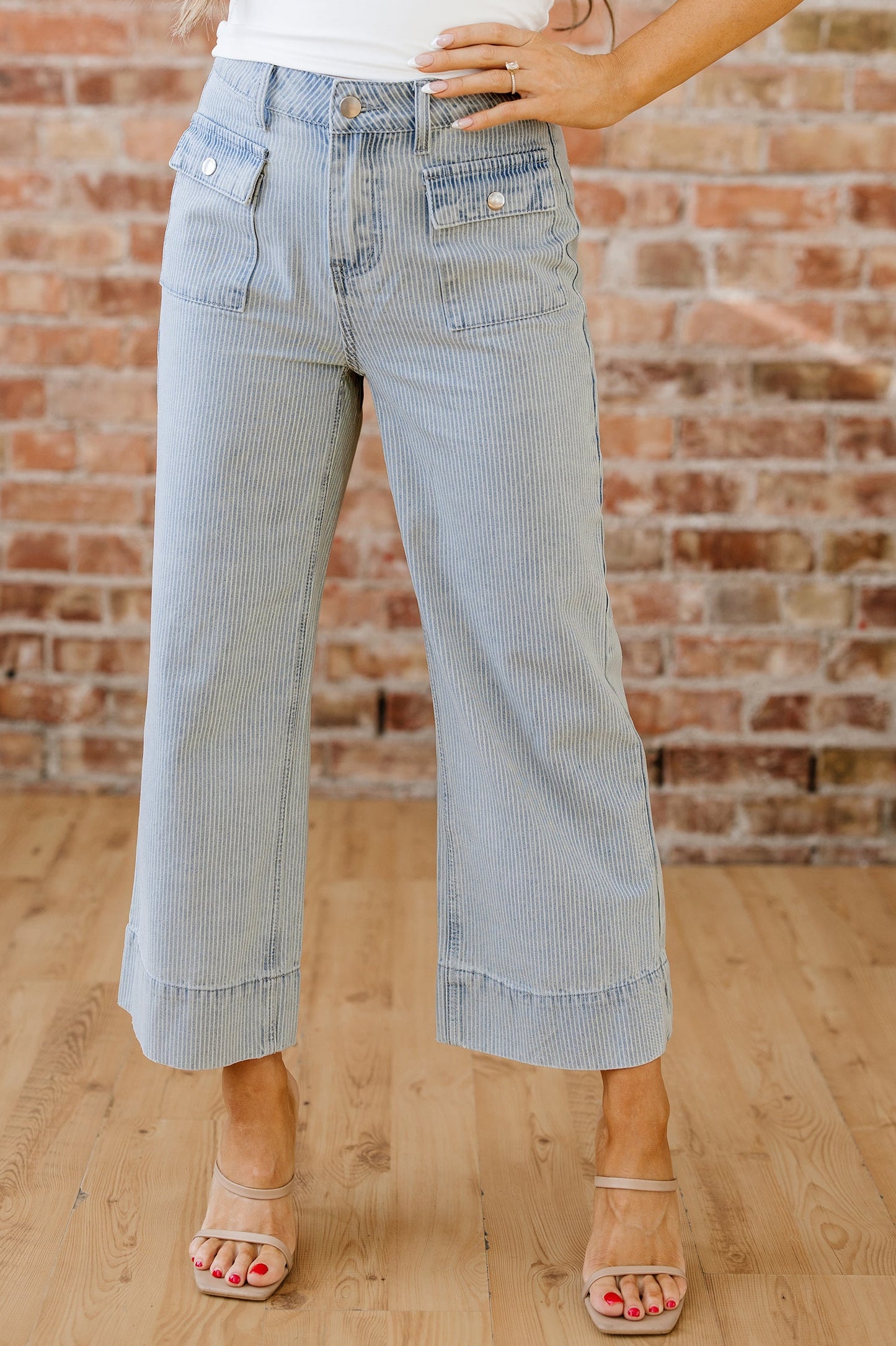 Threaded Pear Eve Hem Wide Leg Jeans
