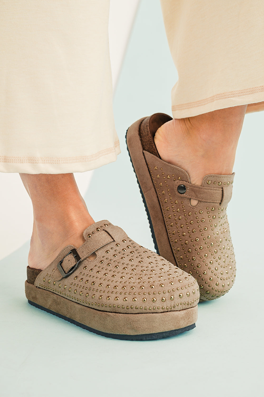Threaded Pear Charli Closed toe Platform Slippers