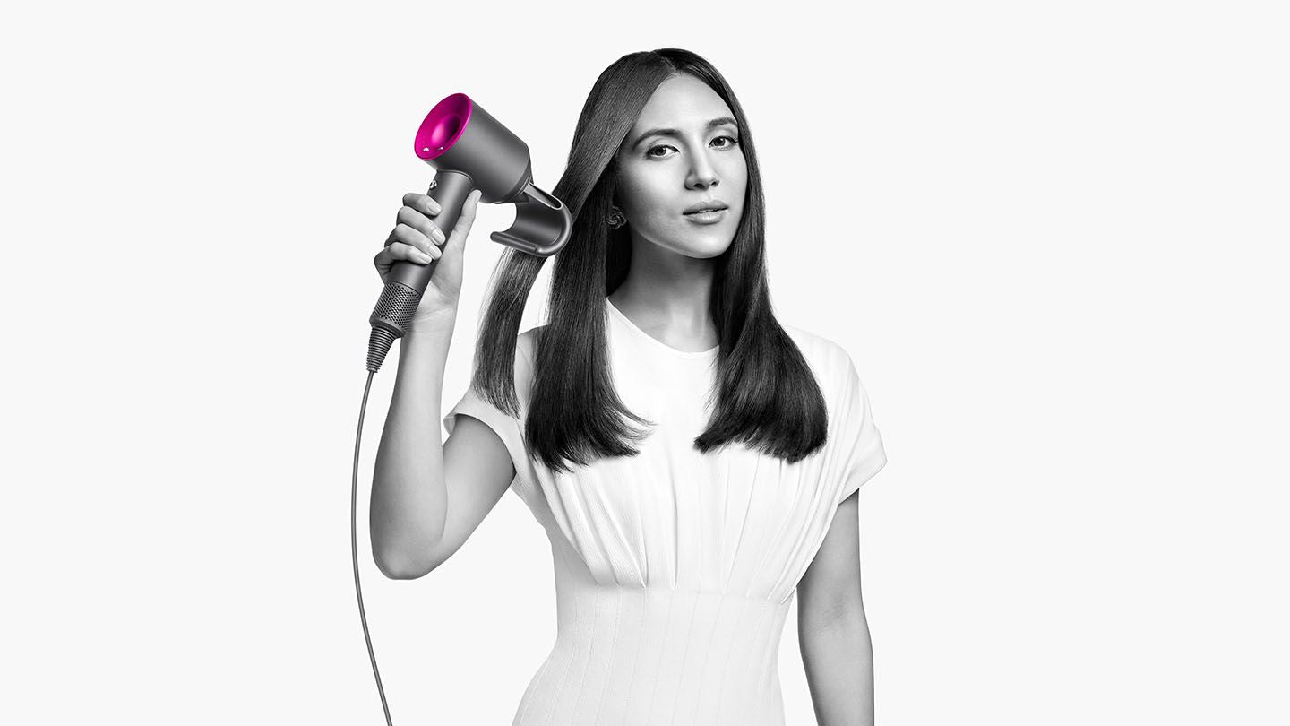 Dyson Supersonic Hair Dryer & Display Stand in Fuchsia/Iron