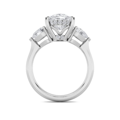 6.5Cttw Oval Shaped Lab Grown Diamond (F/VS) BoldStatement Accented Ring in 14K Gold
