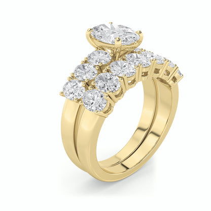 3.5Cttw Oval Shaped Lab Grown Diamond (G/VS) Bridal Set with Matching Band and Ring in 14K Gold