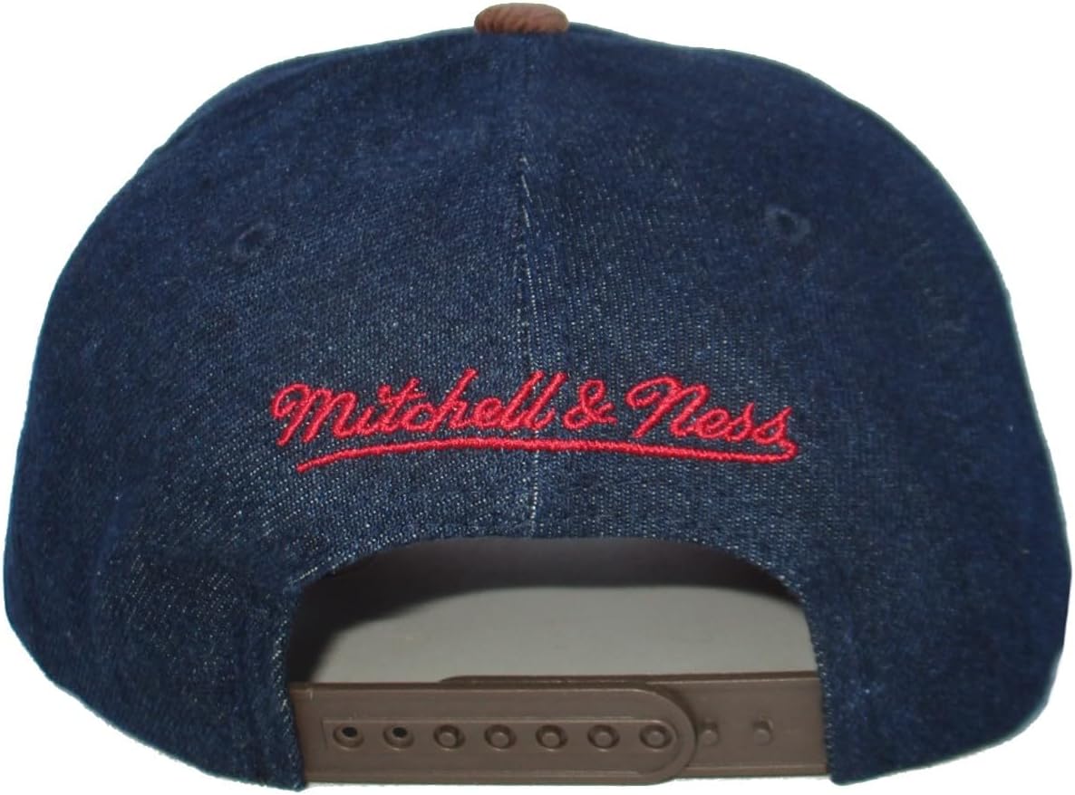 Men's Mitchell & Ness NBA D-Stressed Pro Snapback Hwc Cavaliers