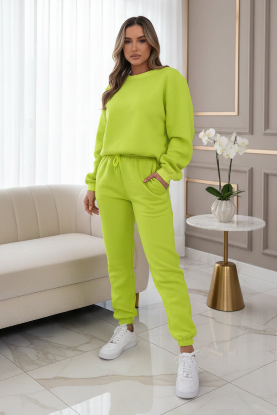 Women's Oversized Drop-Shoulder Sweatshirt & Jogger Pants Sweatsuit Set