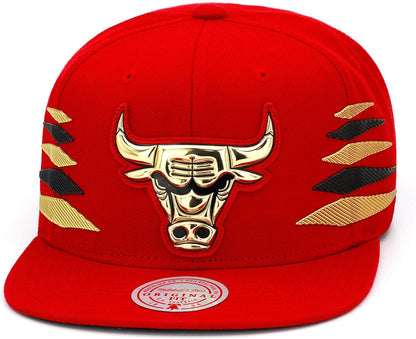 Mitchell & Ness Men's NBA Chicago Bulls Diamond Snapback