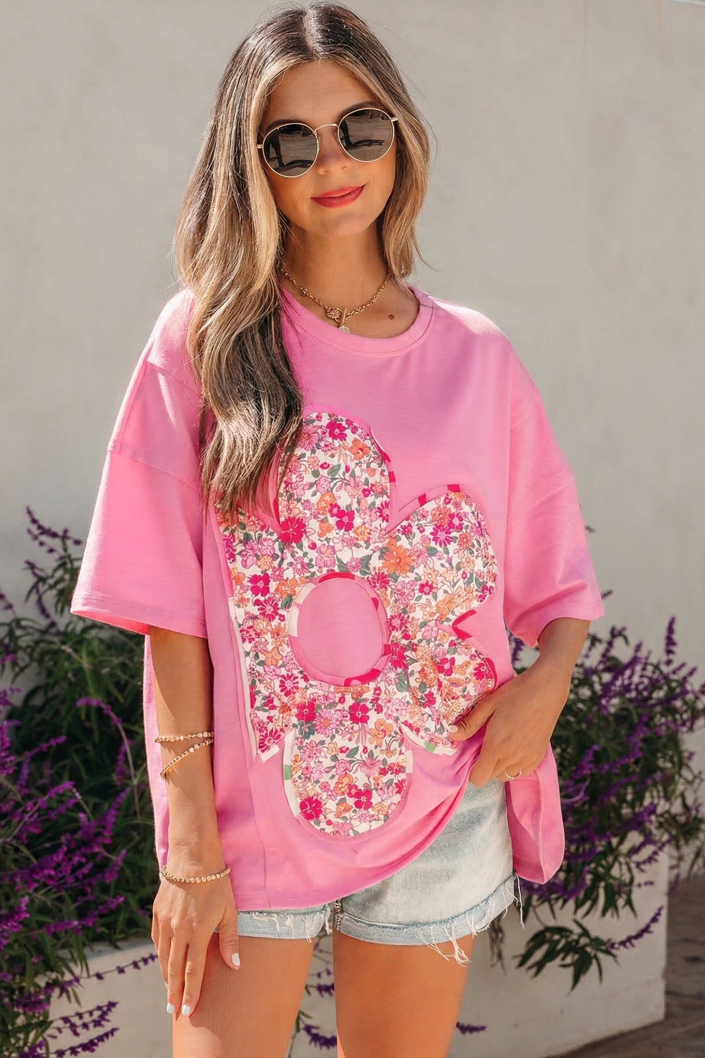 Threaded Pear Adriana Big Flower Oversize Tee
