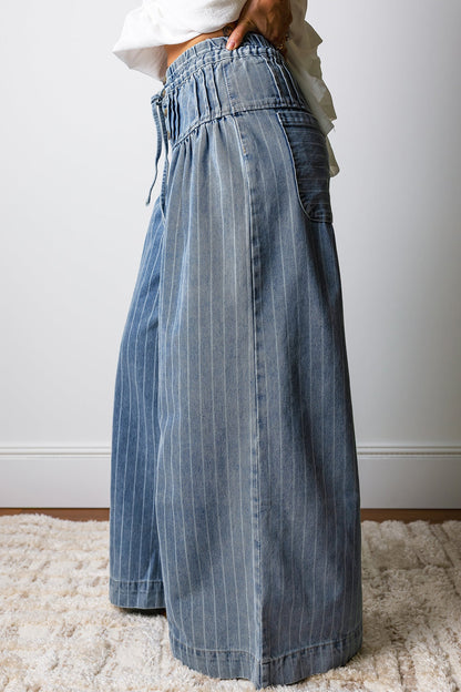 Threaded Pear Sutton Casual Wide Leg Jeans
