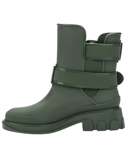 GREEN-
