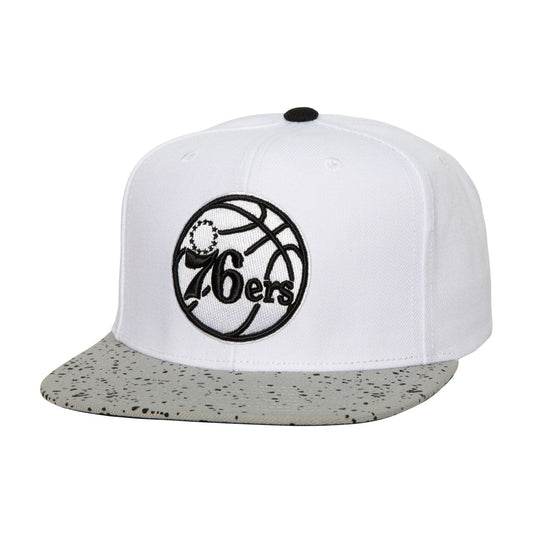 Men's Mitchell & Ness NBA Cement Top Snapback 76Ers - White-Silver