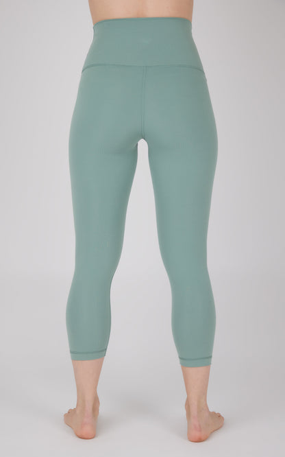 Lux Super High Waist Capri