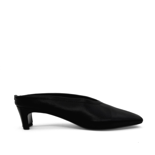 Junie Heeled Leather Mule - Black