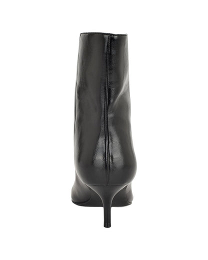 BLACK 001-